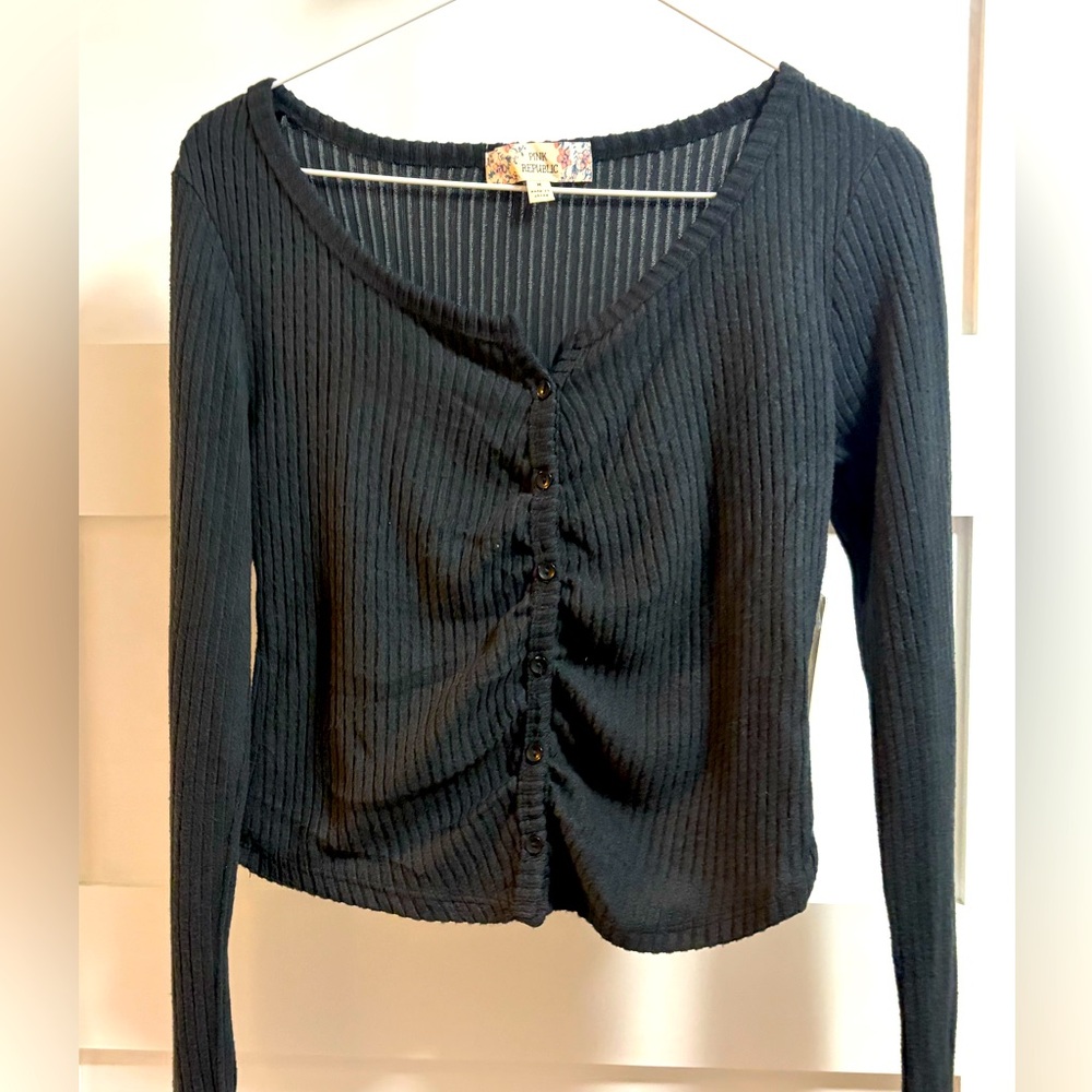 Long Sleeve Shirts Soft 1 Black & 1 Moss